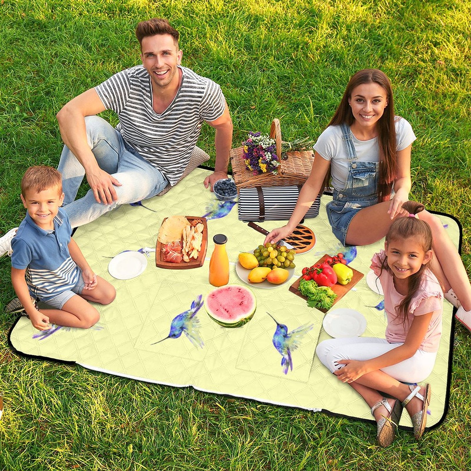 Flossie Hummingbird Zipper Foldable Picnic Mat - Blue Cava