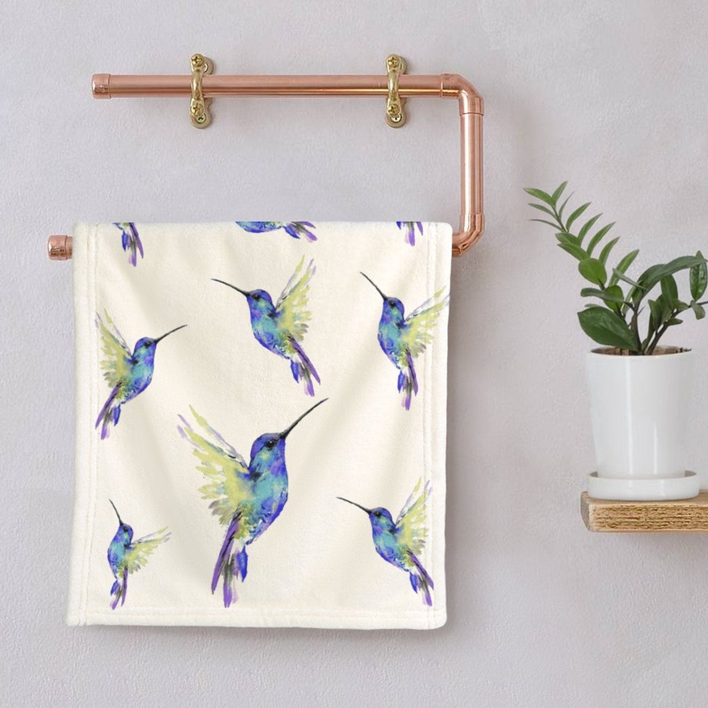 Hummingbird “Flossie” Hand Towel - Blue Cava